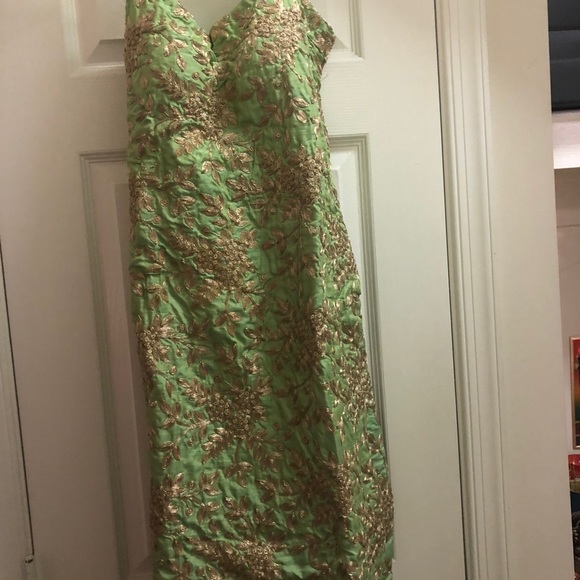 Beautiful Indian Halter Neck Kurti - Picture 4 of 10